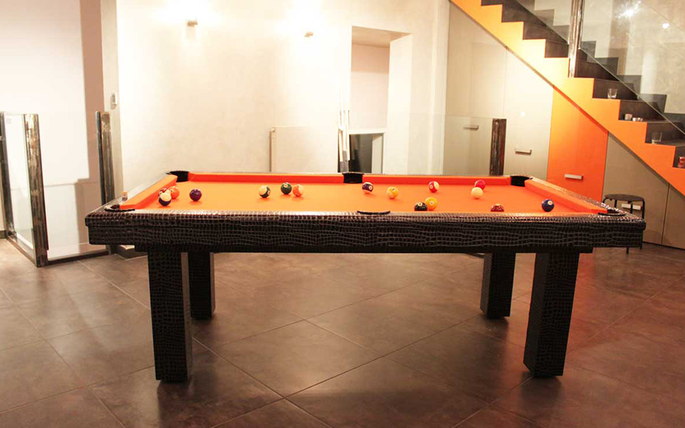 customizable billiard table with leather - orange cloth - Billards Toulet