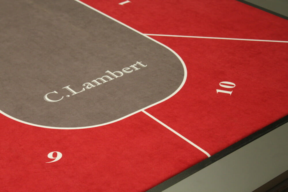 billiard table with poker mat - Toulet