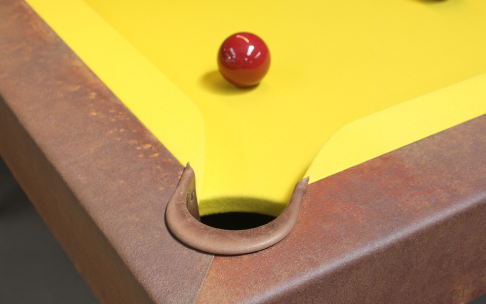 leather pocket billiard table in leather - Billards Toulet