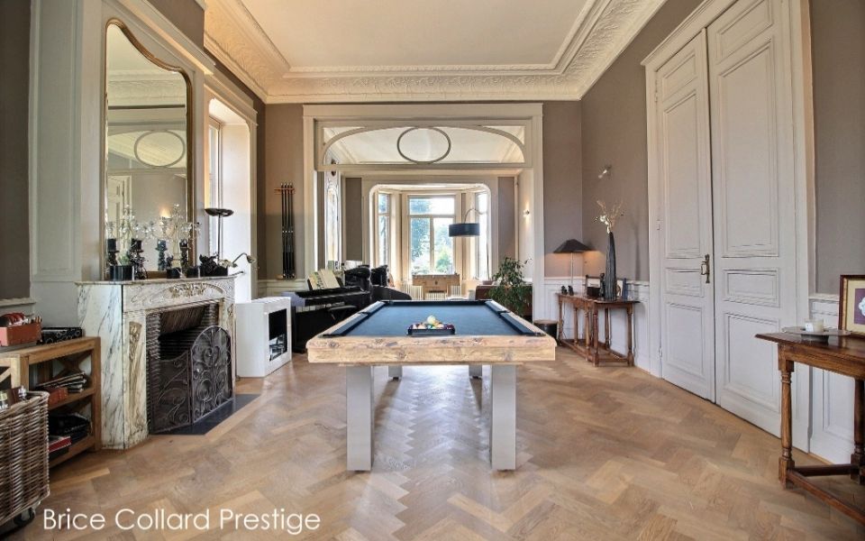 Design pool table in wood - Megeve - Billards Toulet