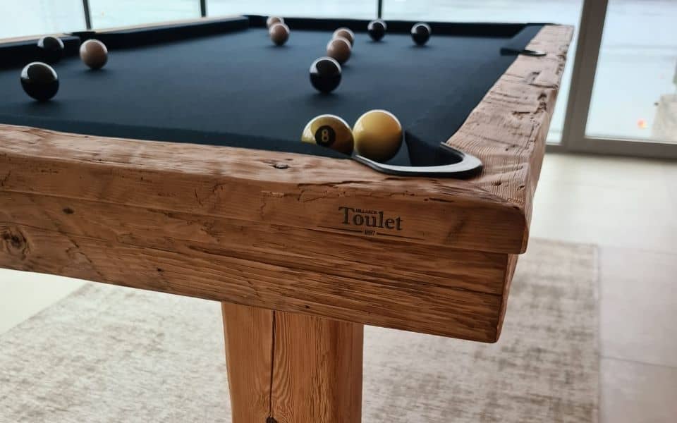 Design pool table in wood - Megeve pool table - Billards Toulet