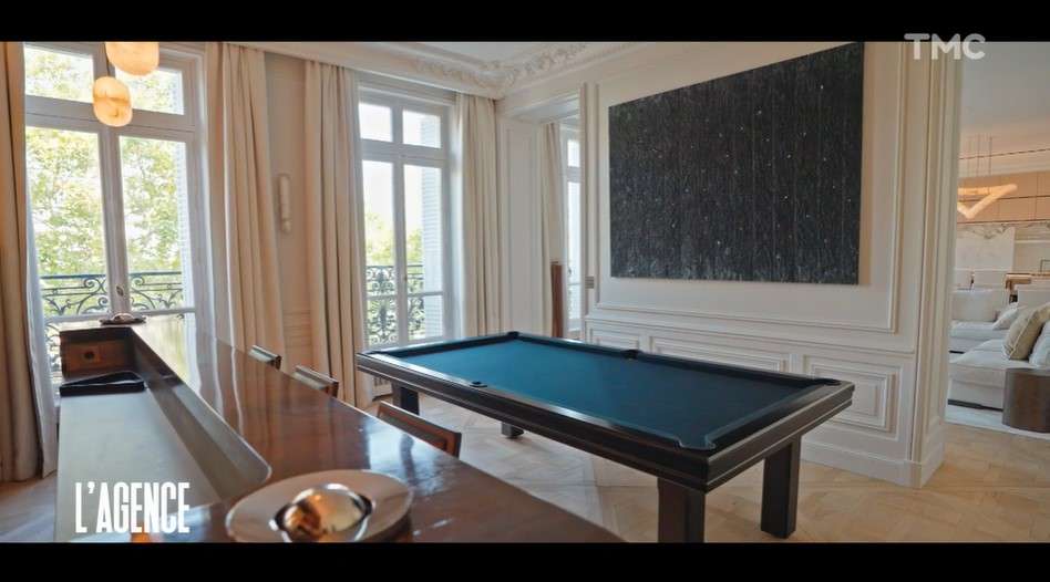 exceptional apartment Paris billiard table Broadway - Billards Toulet
