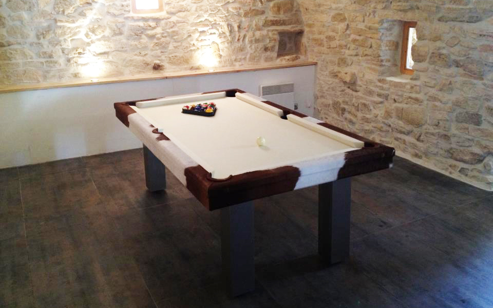 pool table in leather cow - custom made - Billards Toulet