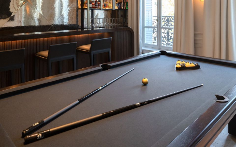 Paris Prix - Table De Billard Convertible kansas 185cm Blanc & Prune à  Prix Carrefour