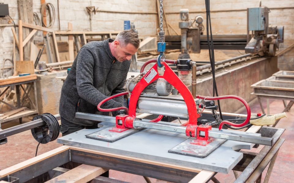 workshop billiards with slate quality- Toulet